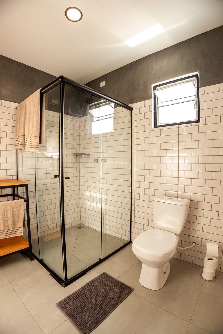 Container com ofurô e vista incrível para casal - Roteiro do