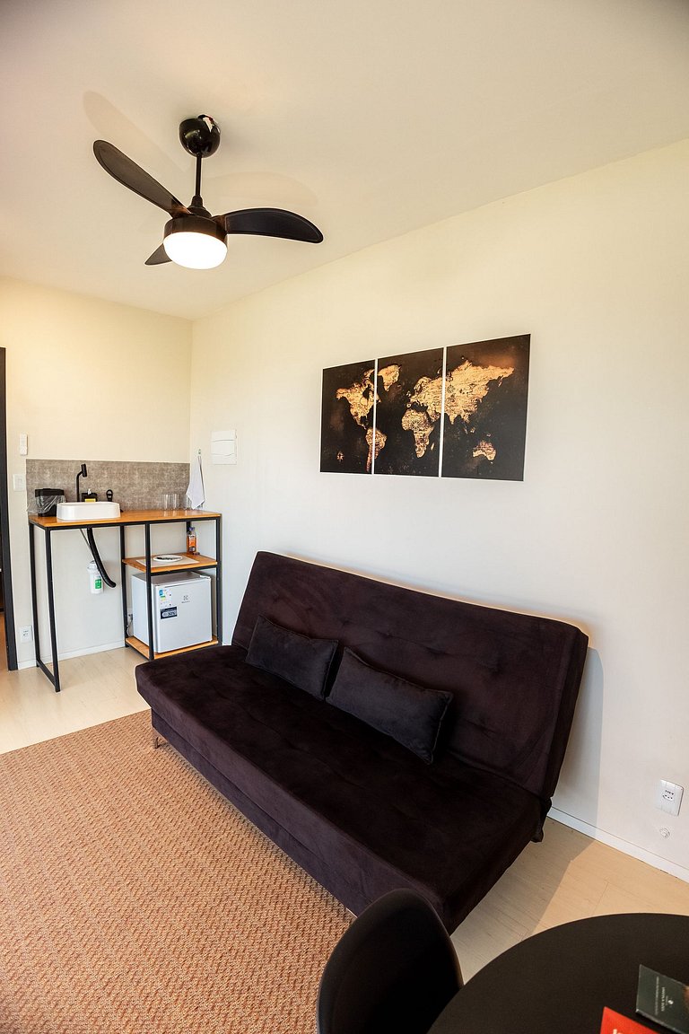 Container com ofurô e vista incrível para casal - Roteiro do